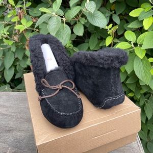 Brand new black UGG Alena slippers